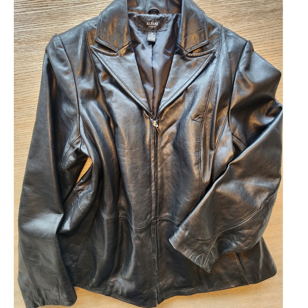 Alfani VTG Y2K Leather Blazer. Grittyboho indiesleek OfficeSiren DowntownGirl